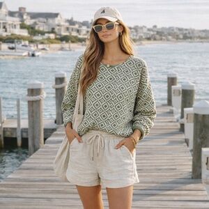 Halston Green Geometric Knit Sweater | Size M | Lightweight